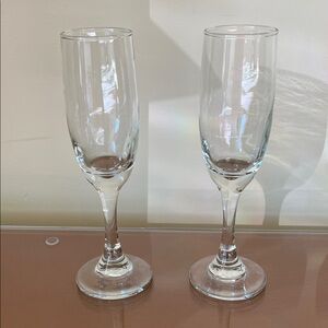 La Jolla Gems & Boutique,CA Champagne Flutes NEW
